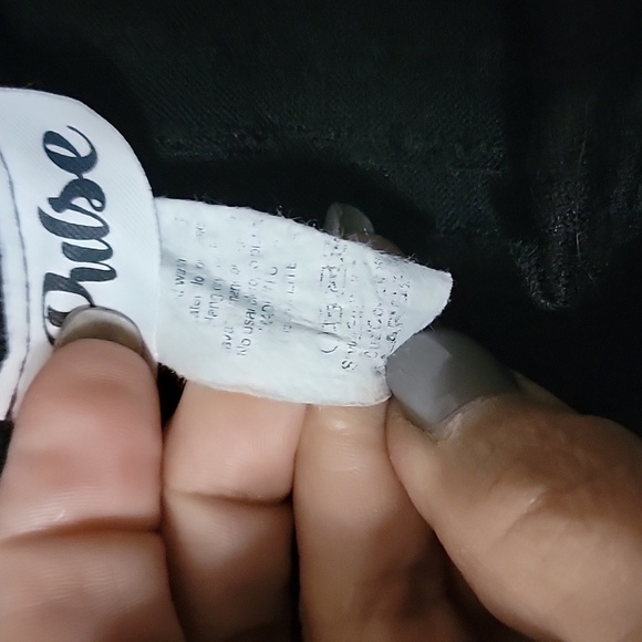 Boutique top - Picture 2 of 5